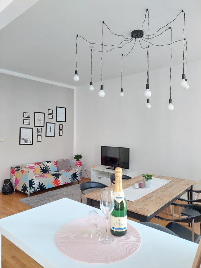 Vienna Charm Apartment Екстериор снимка