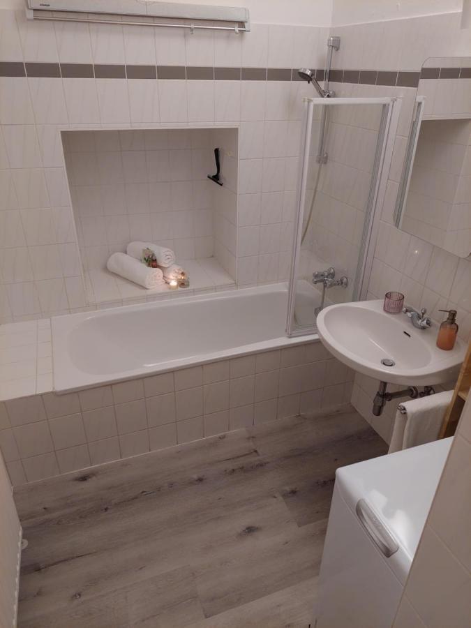 Vienna Charm Apartment Екстериор снимка